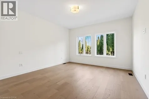 100 Watershore Drive Stoney Creek ON L8E 0C1