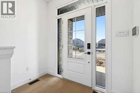 100 Watershore Drive Stoney Creek ON L8E 0C1