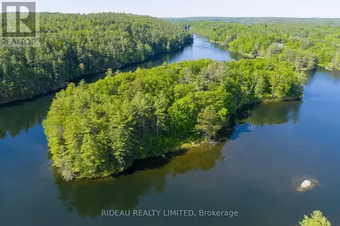 252 Deans Island Road Rideau Lakes ON K0G 1E0