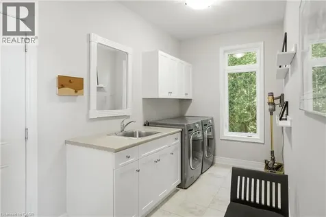 11 Meritage Lane Niagara-on-the-lake ON L0S 1J0
