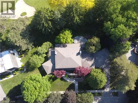 61 Huntley Crescent Kitchener ON N2M 2R4
