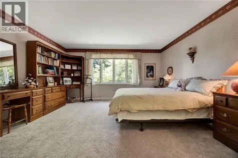 61 Huntley Crescent Kitchener ON N2M 2R4
