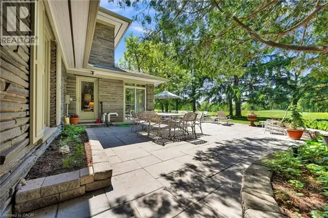 61 Huntley Crescent Kitchener ON N2M 2R4