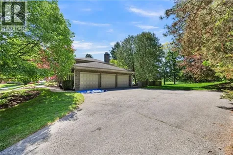 61 Huntley Crescent Kitchener ON N2M 2R4