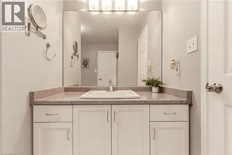 2110 Headon Road Burlington ON L7M 4S2