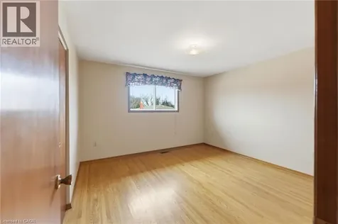 26 Adorn Court Hamilton ON L8E 3N2