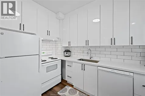 1578 Dougall Avenue Windsor ON N8X 1S1