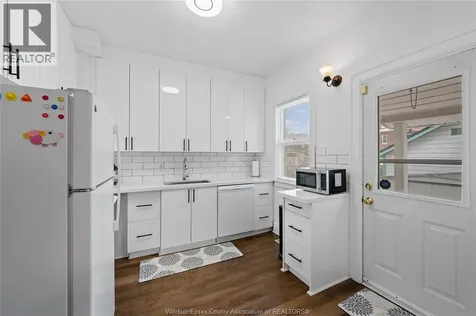 1578 Dougall Avenue Windsor ON N8X 1S1