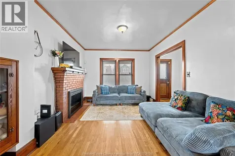 1578 Dougall Avenue Windsor ON N8X 1S1