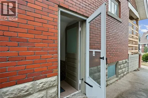 1578 Dougall Avenue Windsor ON N8X 1S1