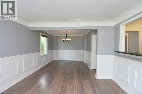 945 Glen View Avenue Burlington ON L7T 3Y7