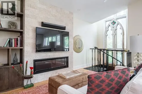 12 Bond Street South Hamilton ON L8S 1S7
