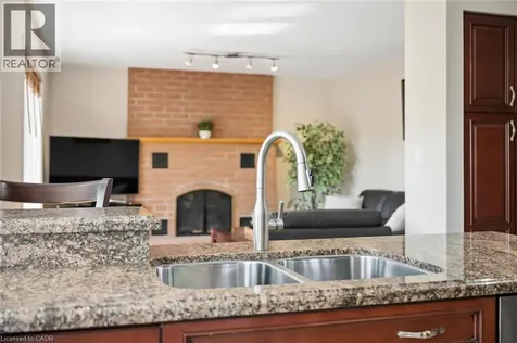 44 Tami Court Kitchener ON N2B 3V2