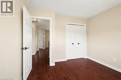 44 Tami Court Kitchener ON N2B 3V2