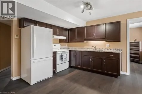 44 Tami Court Kitchener ON N2B 3V2