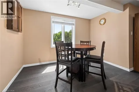 44 Tami Court Kitchener ON N2B 3V2
