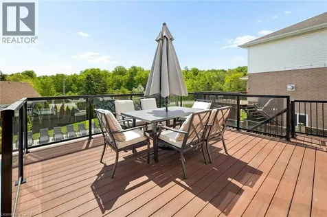 44 Tami Court Kitchener ON N2B 3V2