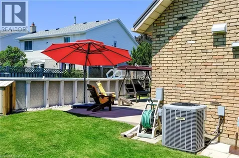 6 Regal Drive Hamilton ON L8W 2P4