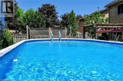 6 Regal Drive Hamilton ON L8W 2P4