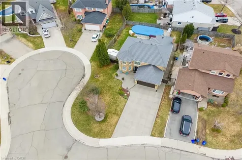 6 Regal Drive Hamilton ON L8W 2P4