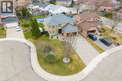 6 Regal Drive Hamilton ON L8W 2P4