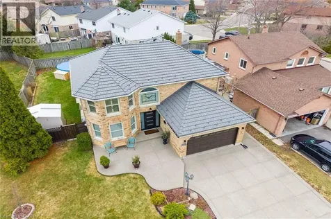 6 Regal Drive Hamilton ON L8W 2P4