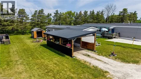 33 Dove Road Brockton ON N0G 2V0