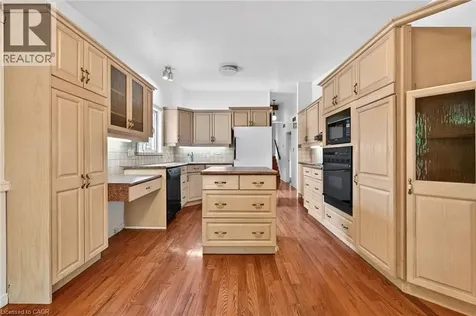 217 West 15th Street Hamilton ON L9C 4B4