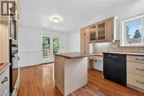 217 West 15th Street Hamilton ON L9C 4B4