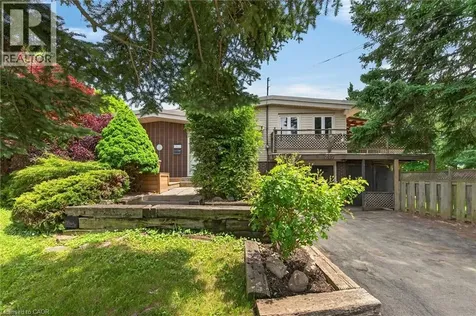 217 West 15th Street Hamilton ON L9C 4B4