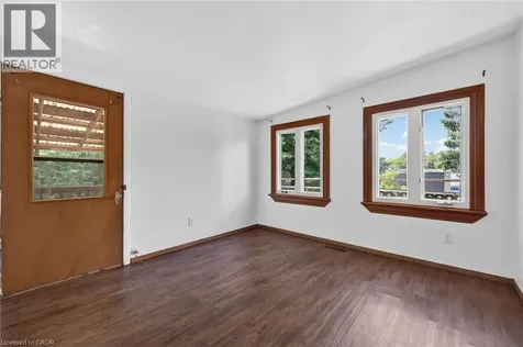 217 West 15th Street Hamilton ON L9C 4B4