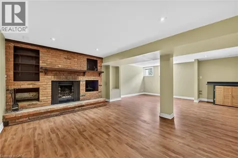 217 West 15th Street Hamilton ON L9C 4B4