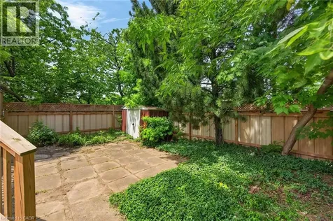 217 West 15th Street Hamilton ON L9C 4B4