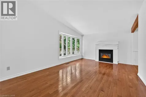 217 West 15th Street Hamilton ON L9C 4B4