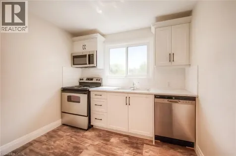158 Erb Street East Waterloo ON N2J 1M4