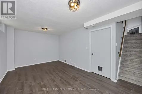 1780 Lamoureux Drive Ottawa ON K1E 2N4