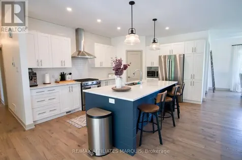 27 Diane Drive Rideau Lakes ON K7A 4S5