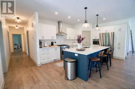 27 Diane Drive Rideau Lakes ON K7A 4S5