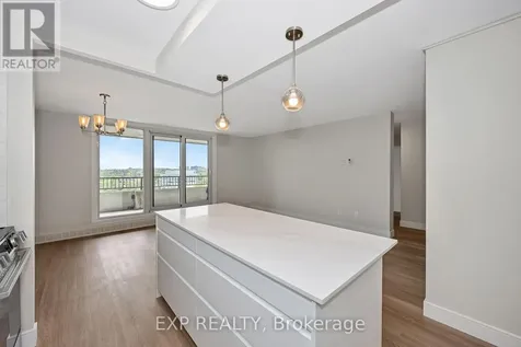 1785 Frobisher Lane Ottawa ON K1G 3T7