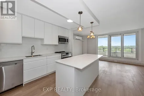 1785 Frobisher Lane Ottawa ON K1G 3T7