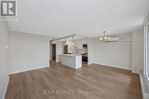 1785 Frobisher Lane Ottawa ON K1G 3T7