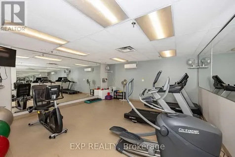 1785 Frobisher Lane Ottawa ON K1G 3T7
