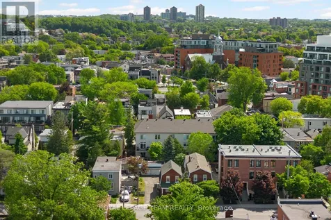 35 Springfield Road Ottawa ON K1M 1C8