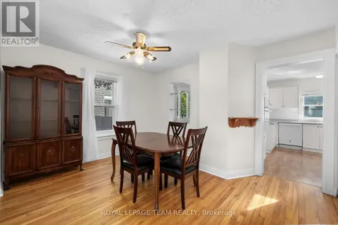 35 Springfield Road Ottawa ON K1M 1C8