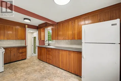 55 Church Street West Smiths Falls ON K7A 1R1
