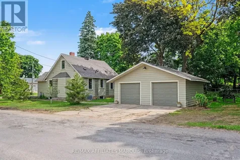 55 Church Street West Smiths Falls ON K7A 1R1