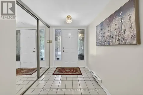 12 Summershade Private Ottawa ON K1Y 4R2