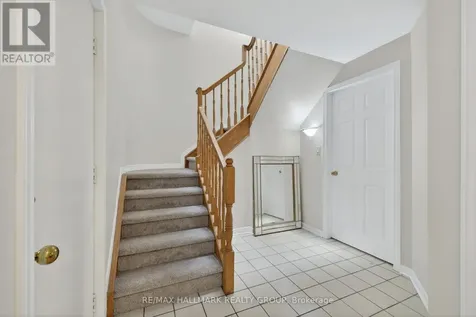 12 Summershade Private Ottawa ON K1Y 4R2