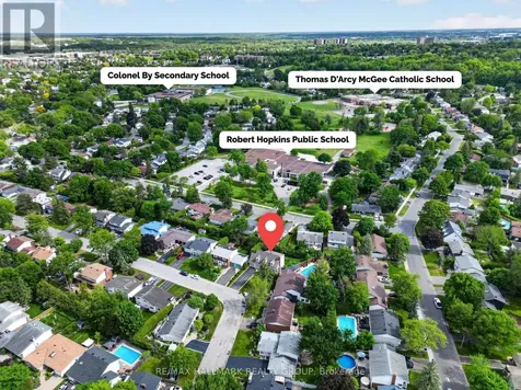 2067 Woodglen Crescent Ottawa ON K1J 6G6