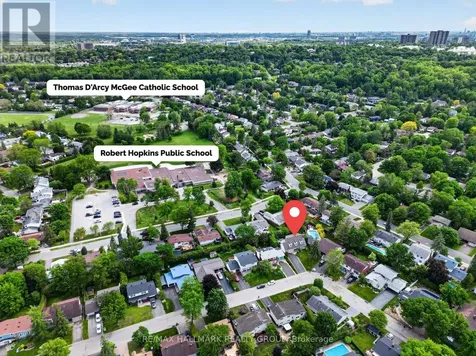 2067 Woodglen Crescent Ottawa ON K1J 6G6
